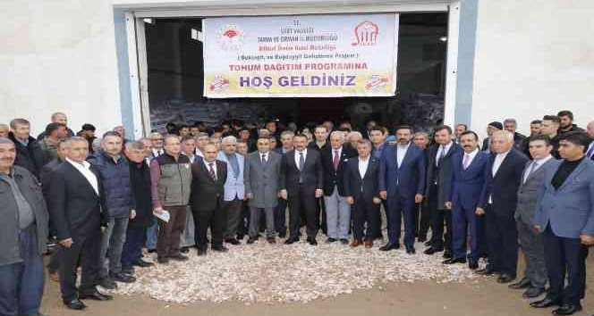 Siirt’te 523 çiftçiye 5 milyon lira değerinde 275 ton mercimek tohumu desteği verildi