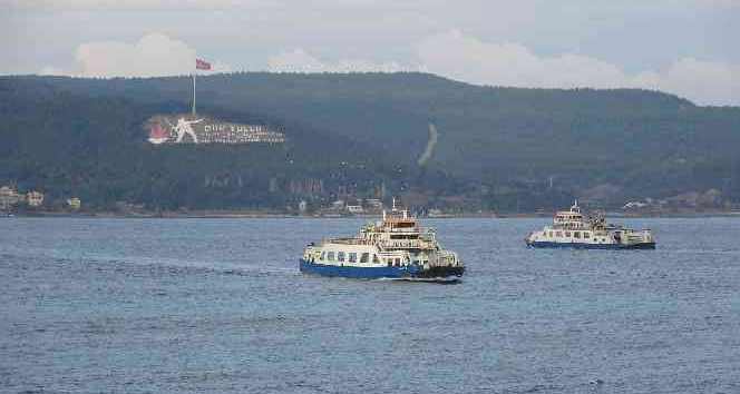 Gökçeada ve Bozcaada ilçelerine yapılması planlanan bazı feribot seferleri iptal edildi