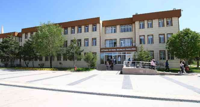 NEVÜ’de akademisyen ataması yapıldı