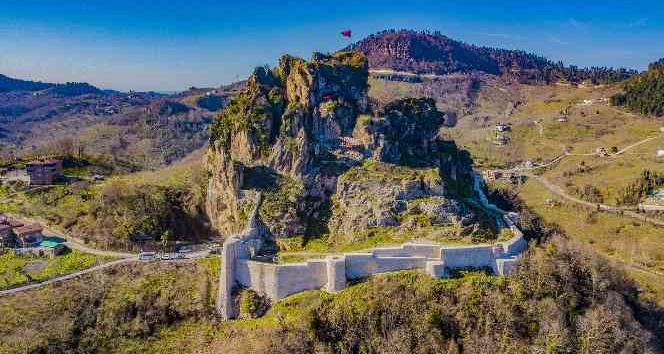 Ünye Kalesi 2023’te turizme açılacak