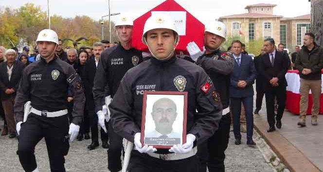 Hayatını kaybeden polis memuru için tören düzenlendi