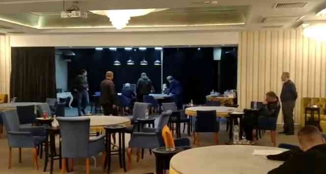 "Kurtlar Vadisi Çakır"ın kumarhanesine baskın