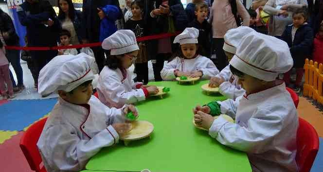 Mardian Mall ara tatilde çocukları unutmadı