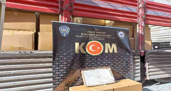 Tır Dorsesinde 3 milyon 250 bin adet makaron ele geçirildi
