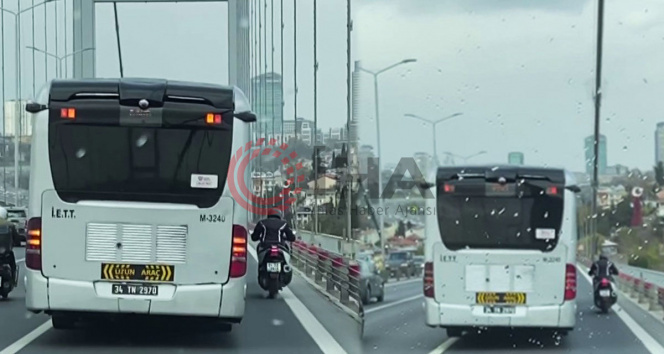 15 Temmuz Şehitler Köprüsünde metrobüs, motosikletliye siper oldu