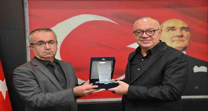 Manisa’nın ulaşımda çevreci yatırımına ’Mükemmellik’ ödülü