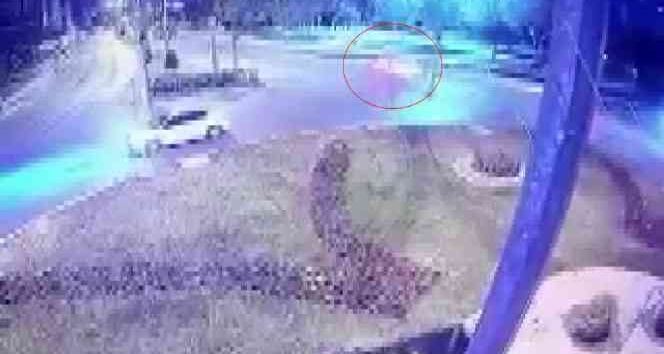 Defalarca takla atan otomobilin kaza anı kamerada