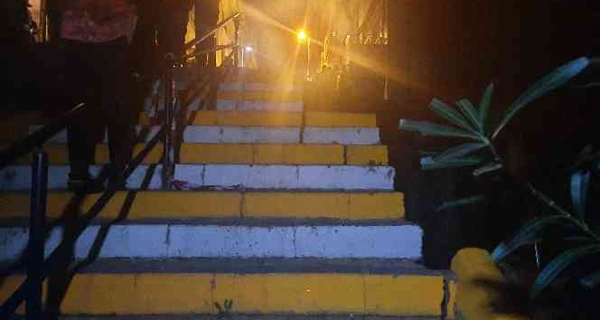 Şişli’de inşaat alanının üstündeki yol çöktü: Vatandaşlar korku ile sokağa döküldü