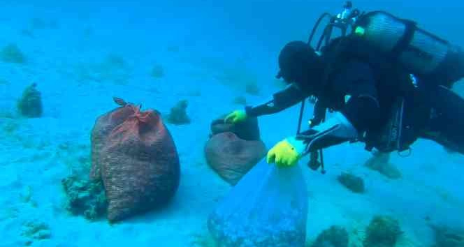 Çanakkale’de kum midyesi avlayan 6 kişiye 26 bin 147 TL ceza kesildi