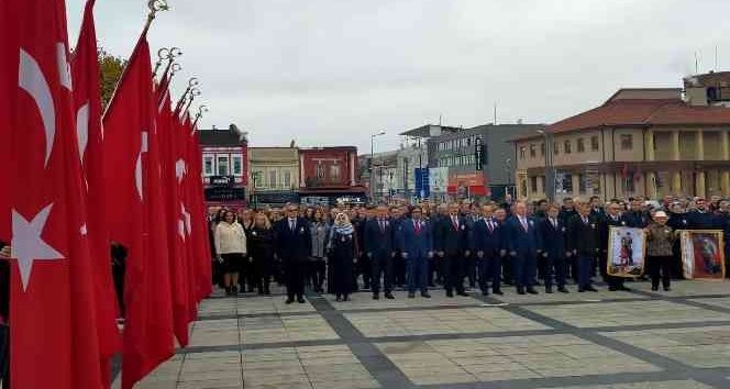 Trakya’da Öğretmenler Günü törenlerle kutlandı