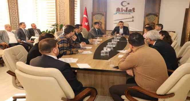 Ahlat’ta kadına yönelik şiddetle mücadele toplantısı düzenlendi