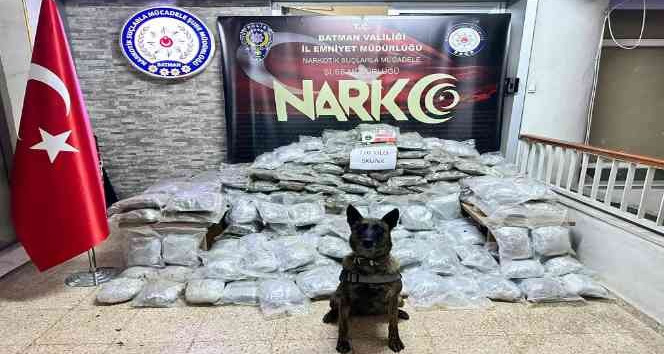 Batman’da ev eşyaları içinde 119 kilo 761 gram ‘skunk’ ele geçirildi