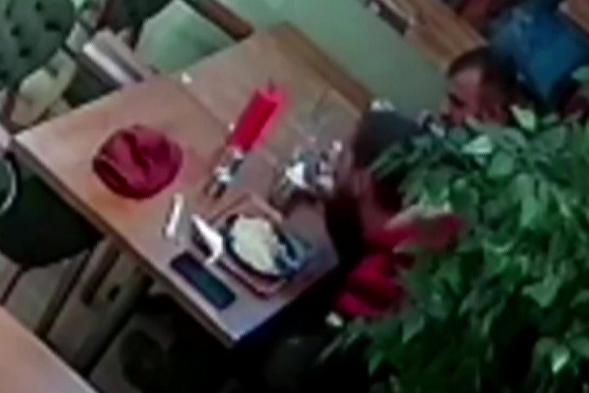 Yediler, içtiler, hesabı ödemeye gelince kaçtılar