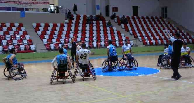 Tekerlekli Sandalye Basketbol 1. Ligi: Muş BESK: 70 Antalya Asat: 63