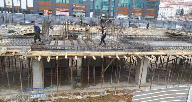 Yeni Hal, İş ve Yaşam Merkezi 2. Etap projesi hızla yükseliyor