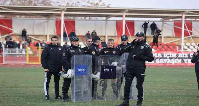 Belediye Başkanı Savran’dan maçın hakemine sert tepki