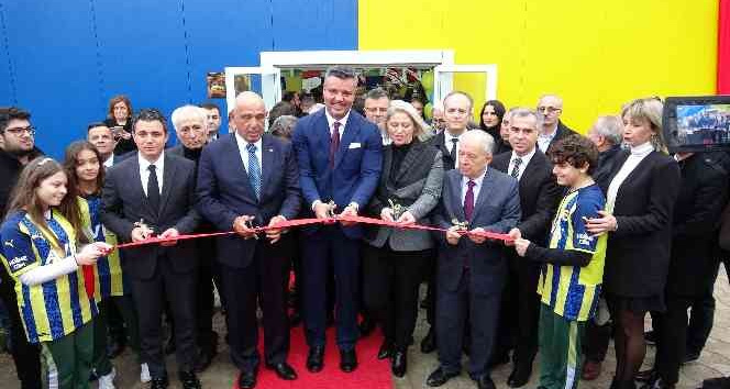 Saran Grup, 23’üncü Spor Salonu’nu Çanakkale’de açtı