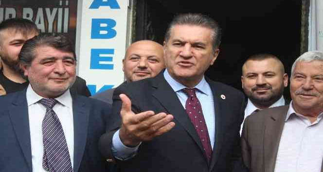 Sarıgül Giresun’un Görele ilçesinde partililer ile buluştu