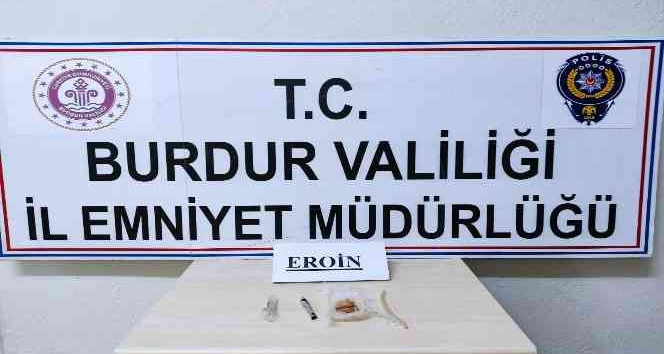 Uyuşturucu operasyonunda 6,73 gram eroin ele geçirildi