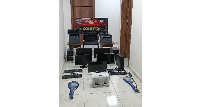 Batman’da okullardan 120 bin TL değerinde malzeme çalan 3 kişi tutuklandı