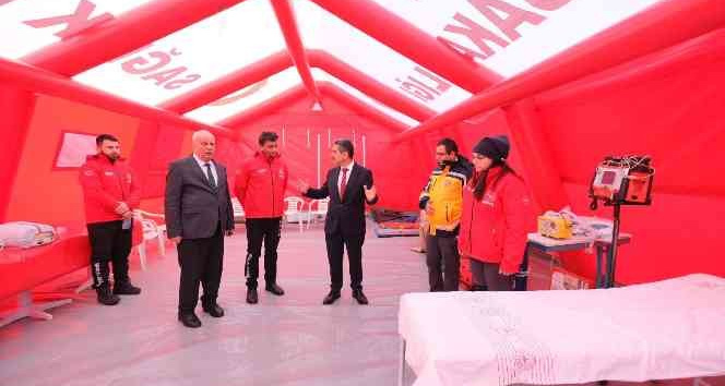 Kırklareli’de "Acil Sağlık Hizmetleri Hastası" çerçevesinde Tıbbi Uç Nokta Çadırı kuruldu
