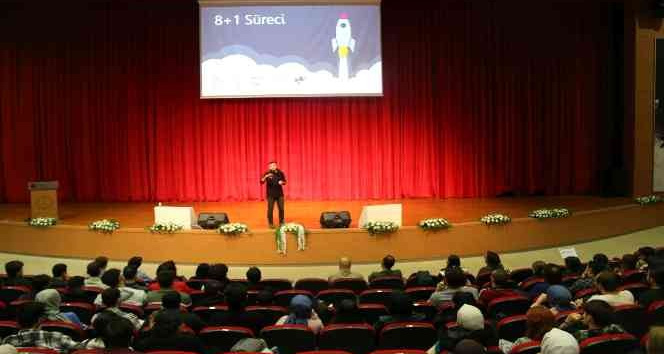 NEVÜ’de “Bir Yazılımcının Yol Haritası” konulu söyleşi gerçekleştirildi