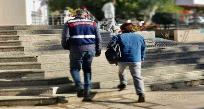 Fethiye’de 7 yıl hapis cezası ile aranan kadın yakalandı