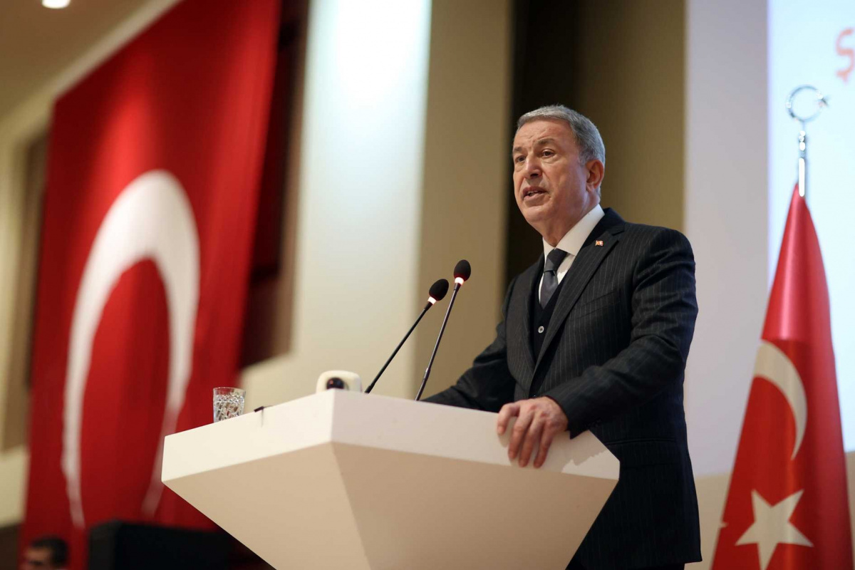 Bakan Akar 'Yapılması gereken ne varsa Mehmetçik onu yapıyor' İhlas