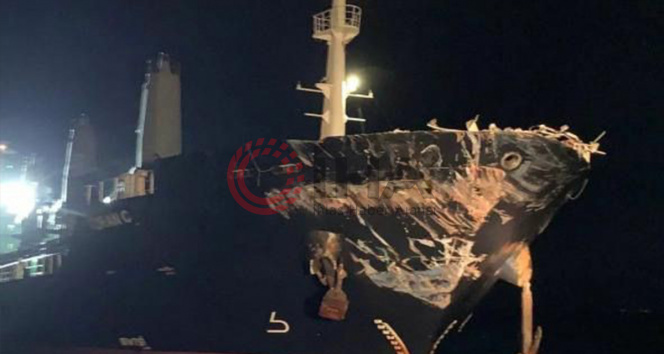 İstanbul Boğazında iki geminin çarpıştığı kaza anbean cep telefonu kamerasında