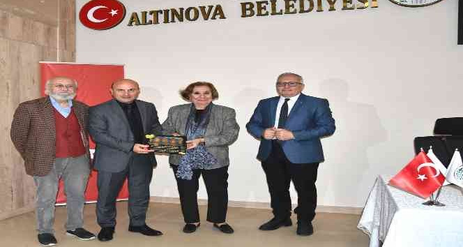 Gülsen Tuncer Ayçar, Altınovalılarla söyleşide buluştu