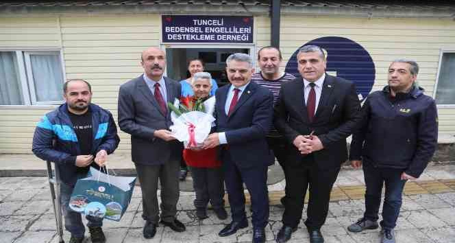 Tunceli’de engelliler için dayanışma yemeği