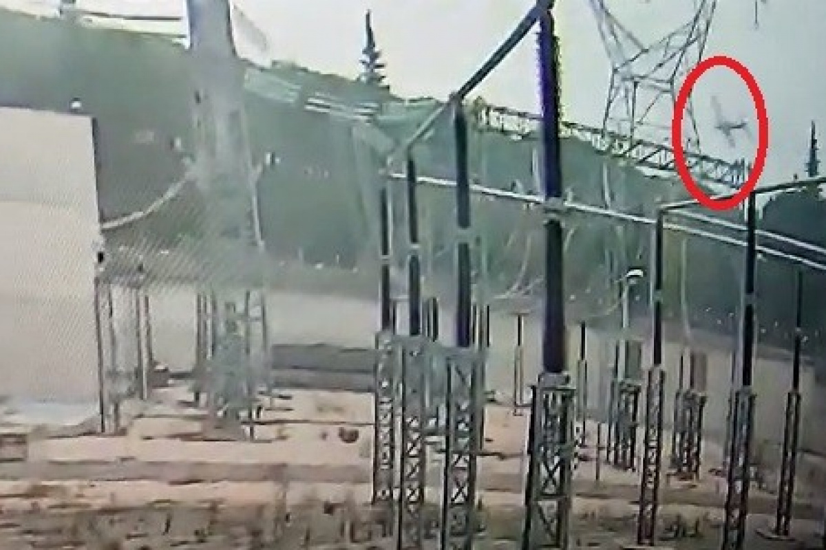 Bursa'daki uçak kazası kamerada...Gökyüzünde 380 bin voltla gelen ölüm