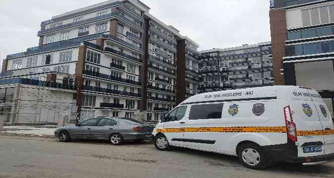 Ordu’da üzerlerine çimento torbası düşen 2 işçi yaralandı