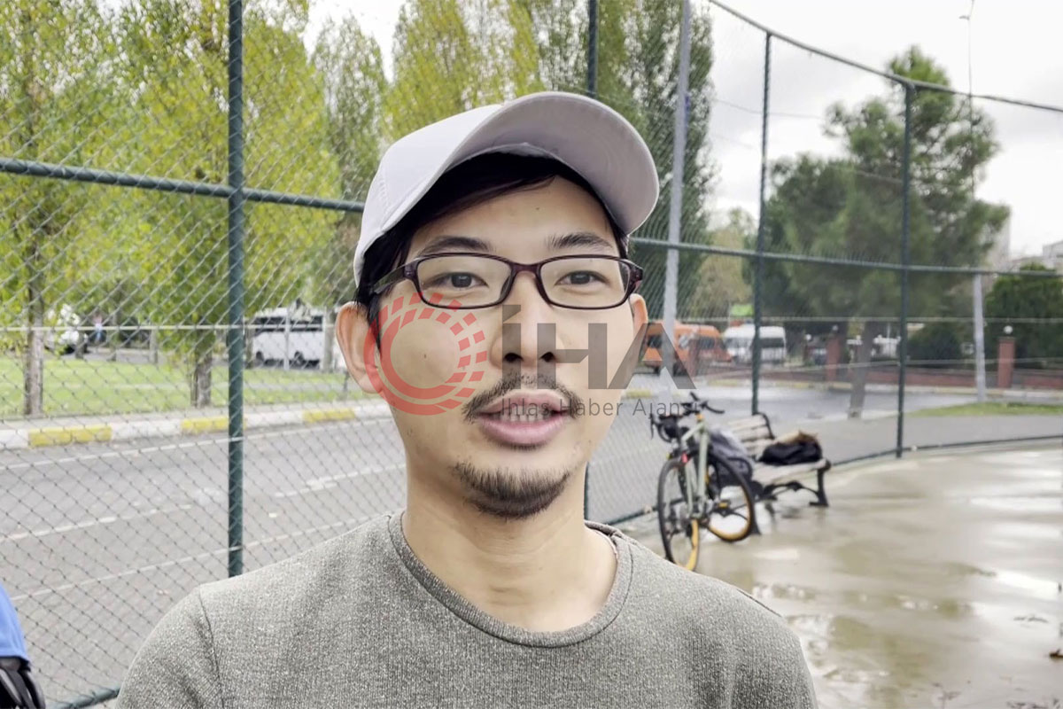 Japon sosyal medya fenomeni çok sevdiği beyzbolu Beylikdüzü'nde gençlere öğretiyor