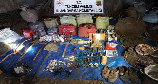 Tunceli’de teröristlere ait 15 sığınak imha edildi