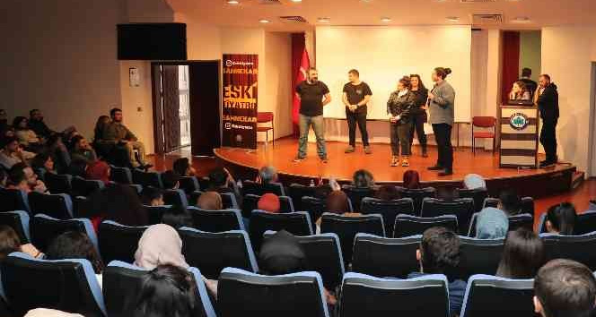 ESOGÜ Rektörlüğü Engelli Öğrenci Birimi’nden farkındalık etkinliği