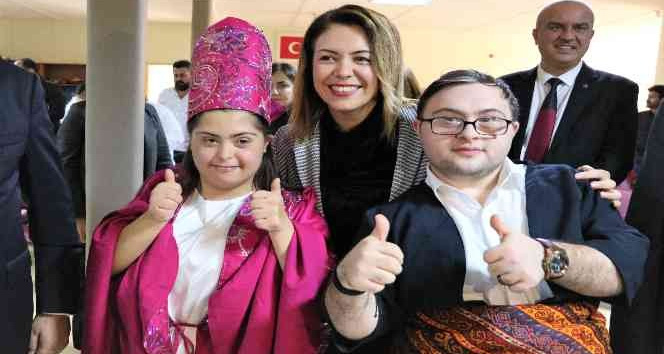 Edirne’de özel öğrenciler unutulan kültürümüzü yaşatarak gönüllerince eğlendi