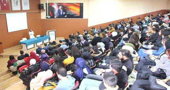 Kilis’te “Türk Ceza Hukukunda Kadın” konferansı