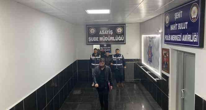 Tunceli’de uyuşturucu temin etmek için hırsızlık yapan 2 şüpheli tutuklandı