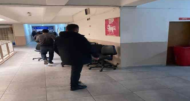 Demokrat Parti’nin Isparta’daki bürolarına haciz işlemi uygulandı