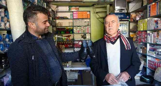 Kara lastikler ucuz fiyatıyla vatandaşın yeniden gözdesi oldu