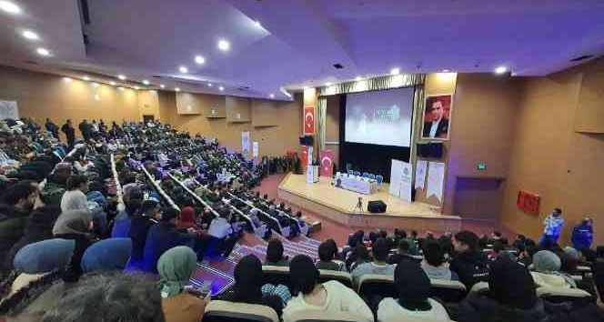 Bingöl’de ’Anadolu Mektebi Yazar Okumaları’ paneli düzenlendi
