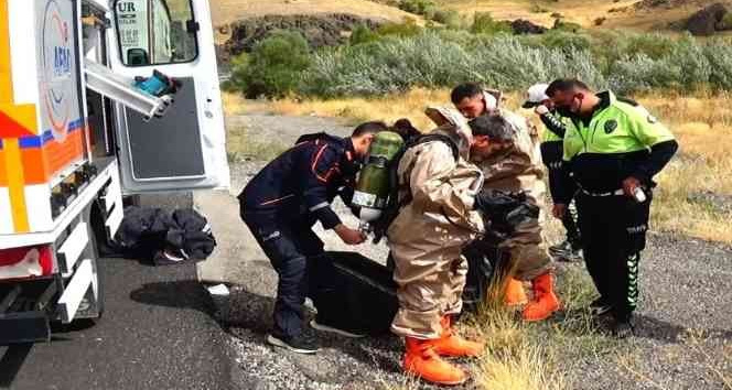 AFAD ekipleri kimyasal sızıntı yaşanan tıra müdahale etti