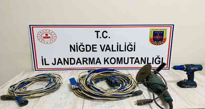 Hırsızlar Jandarma Dedektiflerinden Kaçamadı