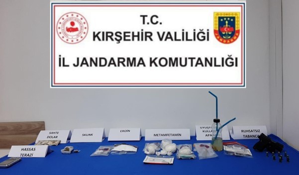 Kırşehir’de uyuşturucu operasyonu: 5 gözaltı