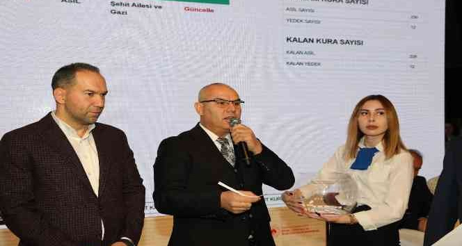 Niğde’de 1000 konutun hak sahibi için kura çekildi