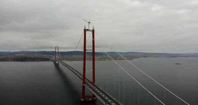 1915 Çanakkale Köprüsü 334 metre kule yüksekliğine ulaştı