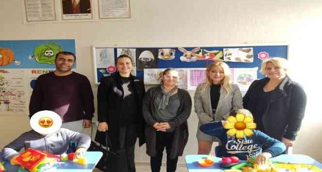 Didim’de Otizm Derneği’nden özel çocuklara materyal desteği