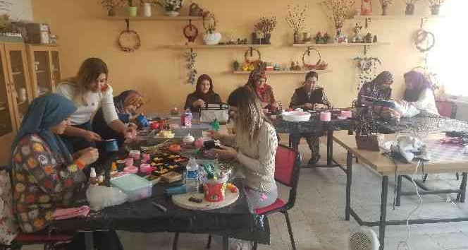 15 yıldır atıl duran köy okulu yaşam merkezine dönüştürüldü