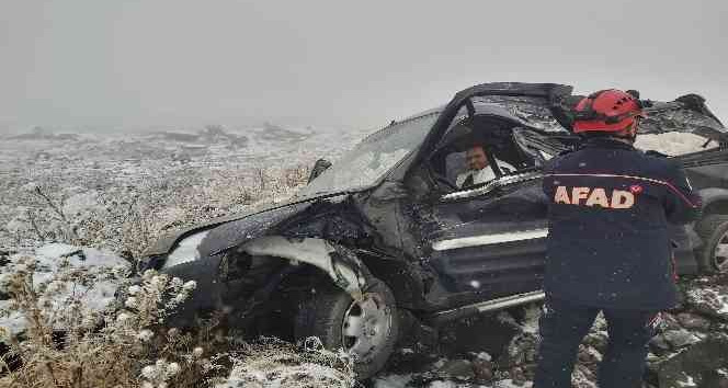 Kars’ta trafik kazası: 3 yaralı